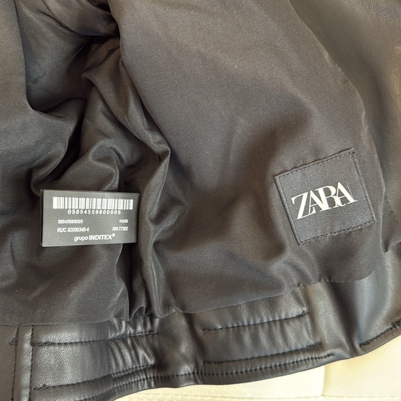 Zara Black Leather-Style Jacket size 5 - Picture 3 of 3